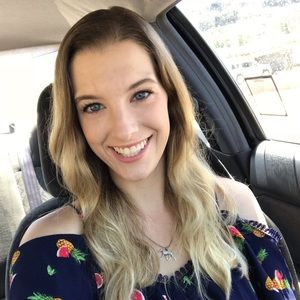 Meet your Posher, Anna